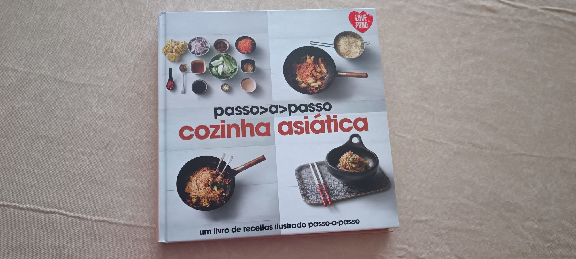 Livro de receitas asiáticas