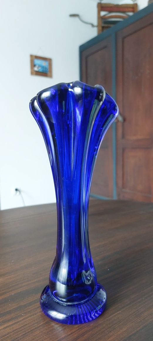 Kobaltowy granatowy wazon vintage prl
