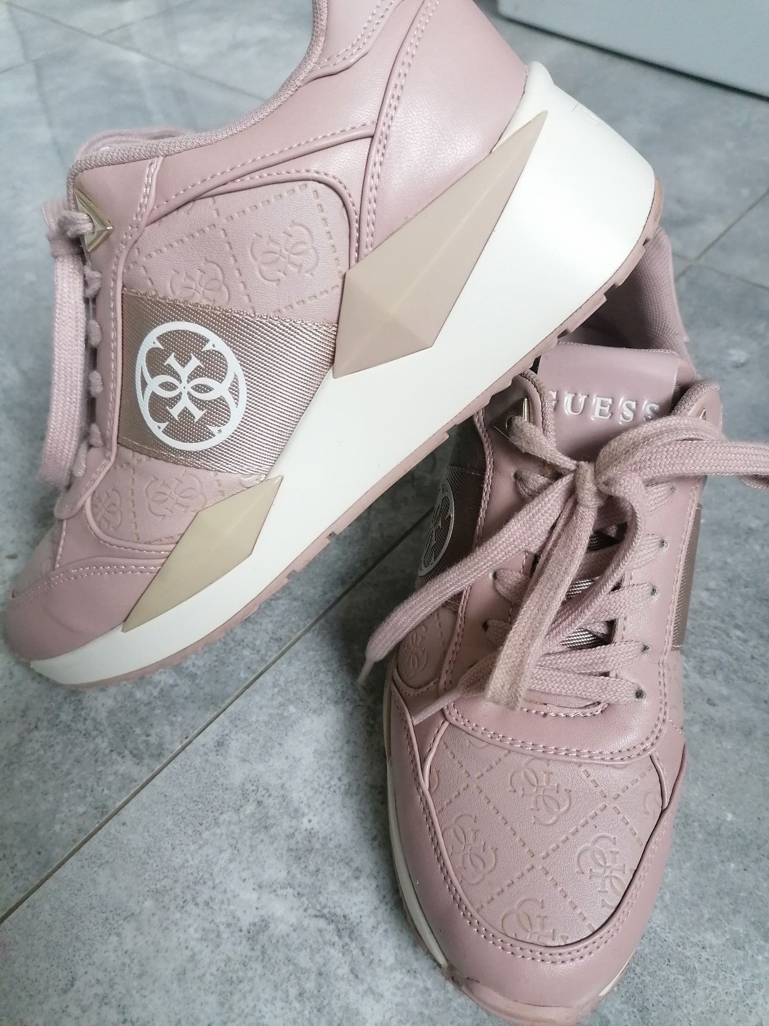 Sneakers Guess Tesha