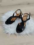 Buty na obcasie 38