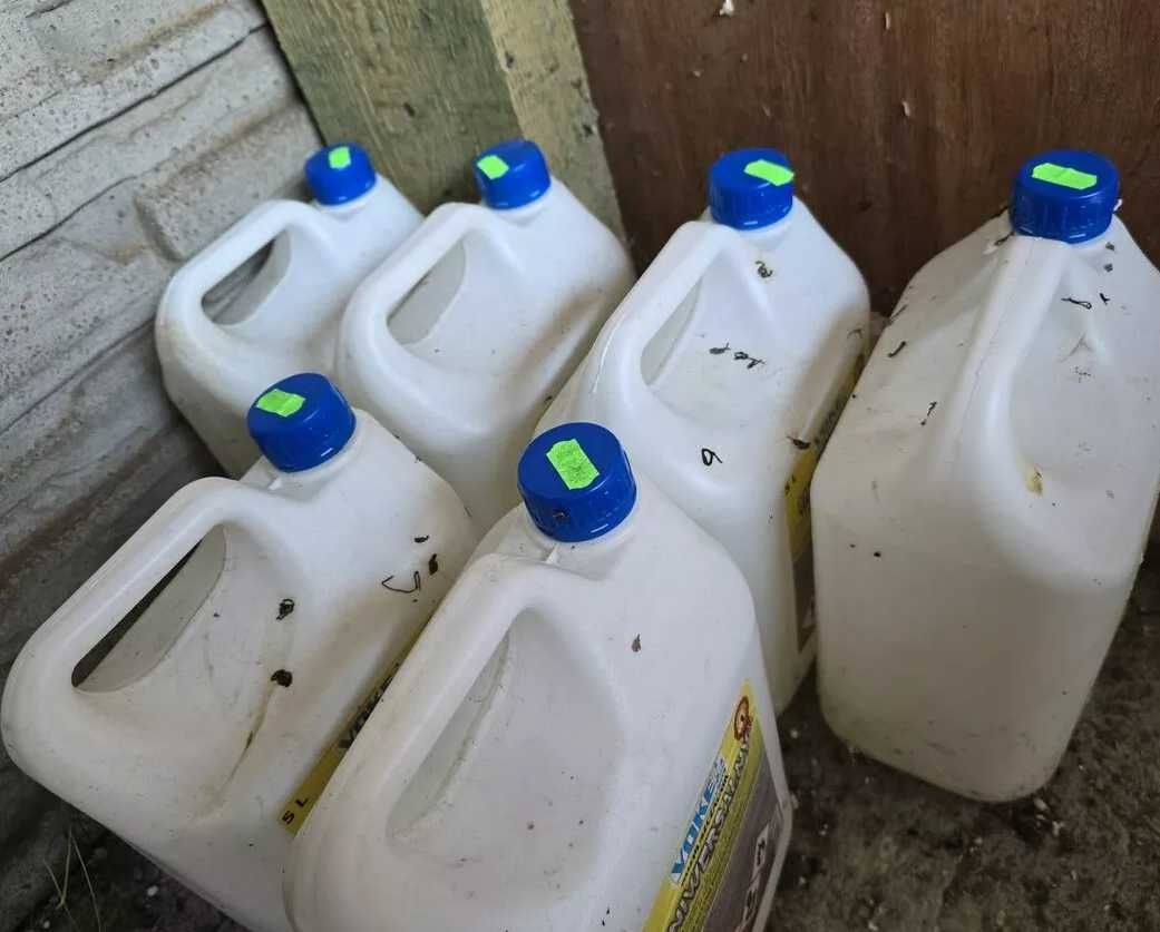 Kanister pojemnik plastikowy baniak na wodę płyny chemię 5L