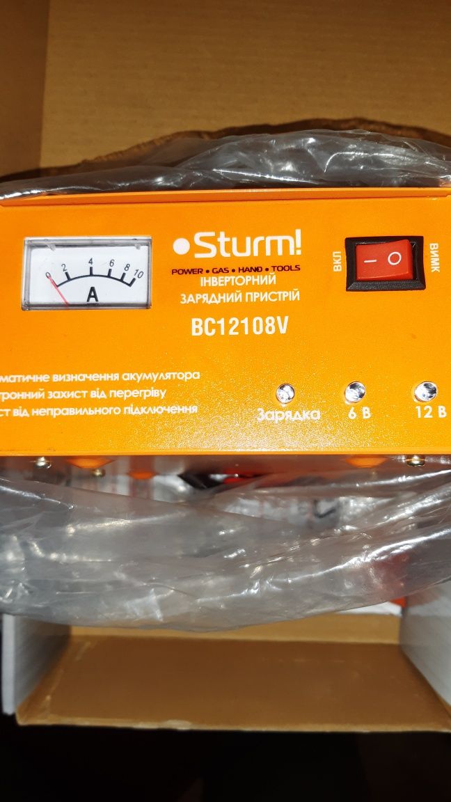 Зарядний пристрій (6/12В, 20-70 Ач) Sturm BC12108V
