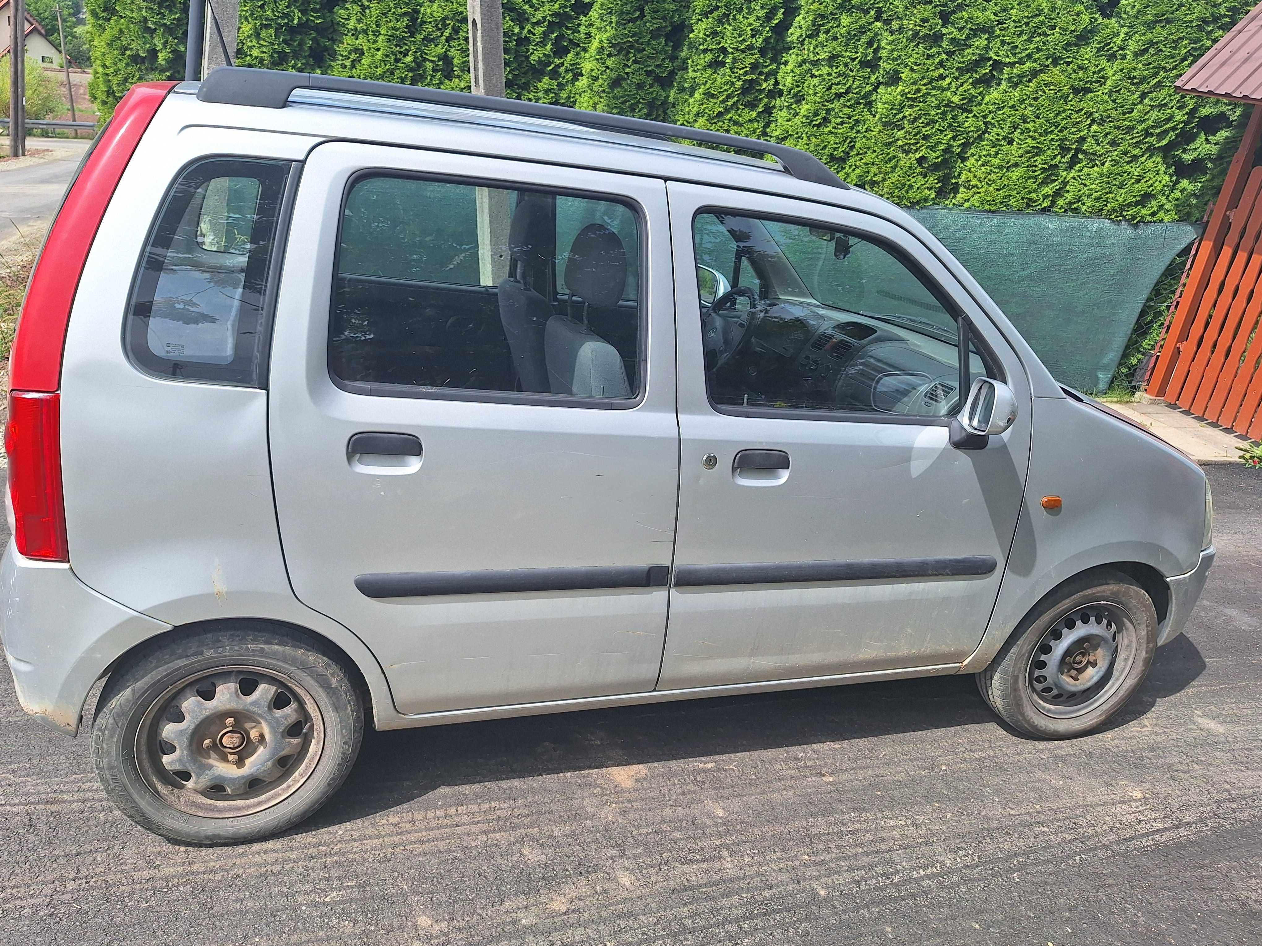 Pojazd Opel Agila