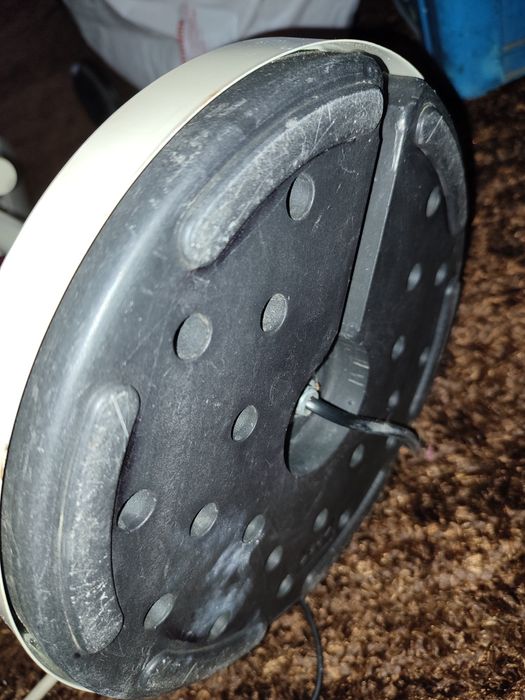 Candeeiro alto para 4 focos de luz