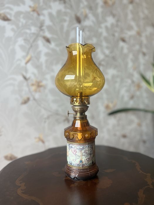Piękna naftowa lampka