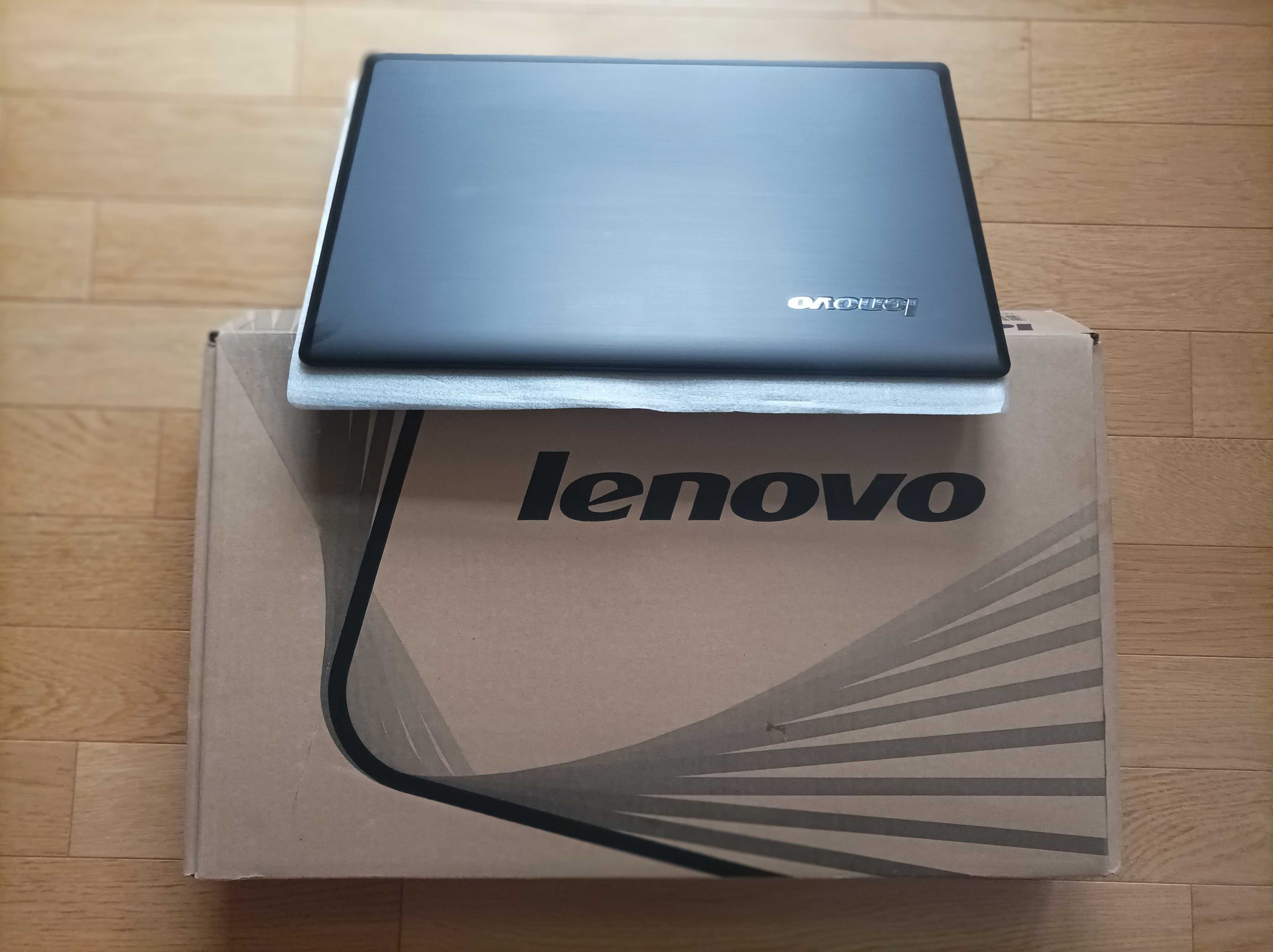 Laptop LENOVO G580