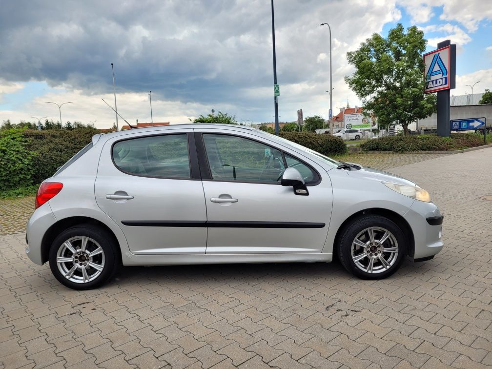 Peugeot 207 1.6 hdi 90km-Klima-Oszczędny