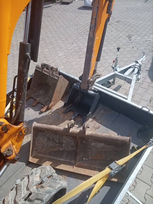 Послуги екскаватора,мініекскаватора