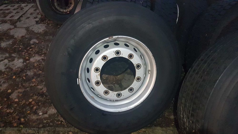 Całe Koła 385/65 R22,5 Prowadzące 2019 na Przód Szerokie Firestone 120