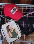 Komplet czapka z daszkiem,torebka Ariana Grande + dwie poszewki na pod