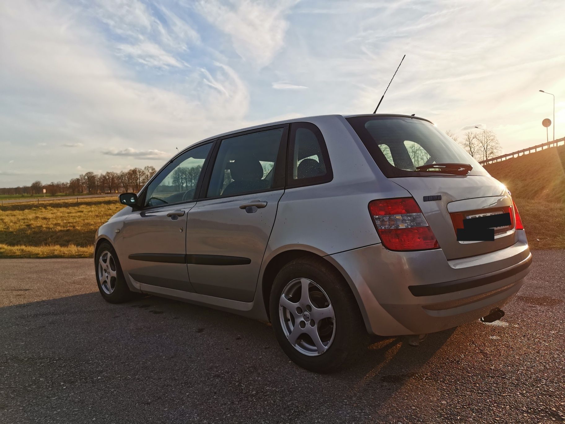 Fiat Stilo 1.8 16V 130KM b+g 2002 r.