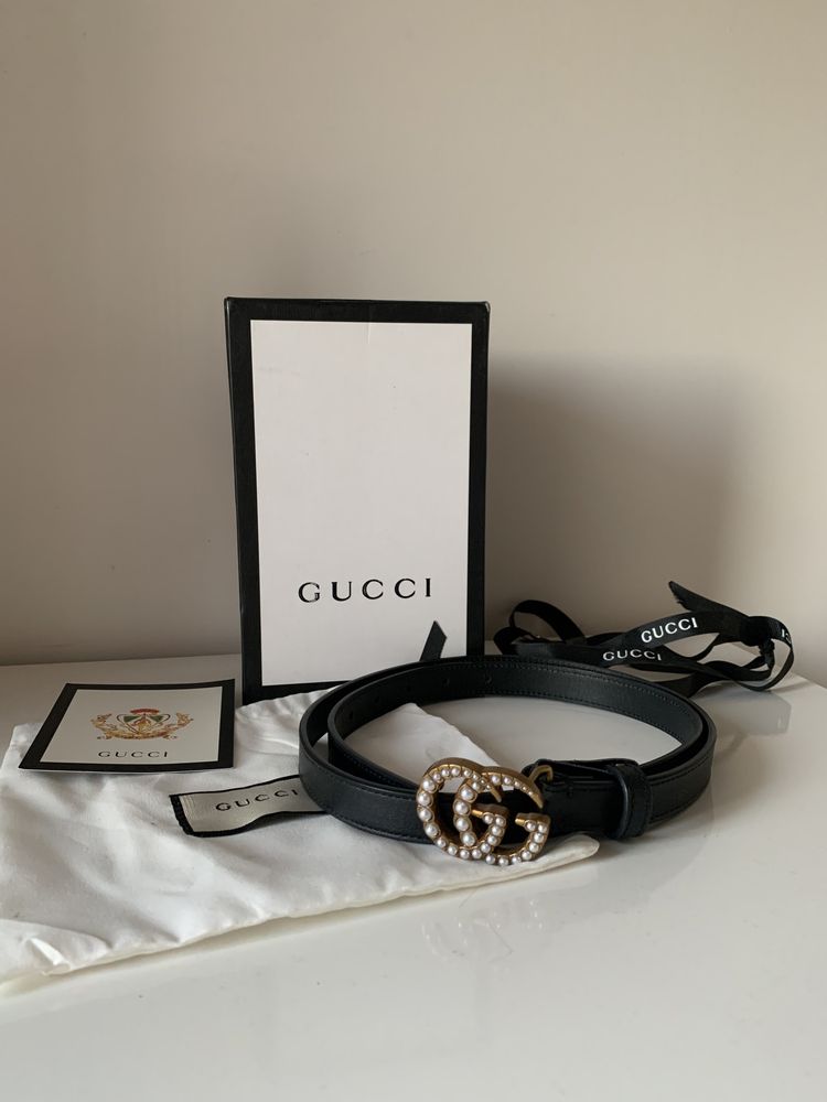 Damski pasek Gucci z perełkami