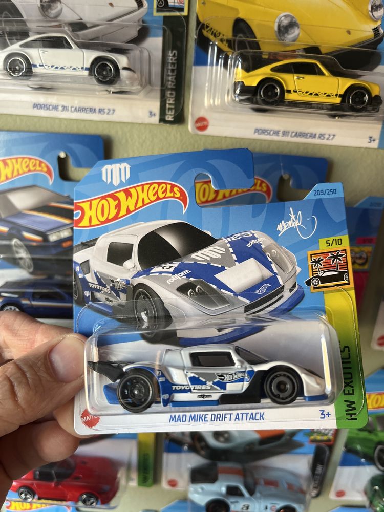 Hot wheels Mad Mike Drift Attack