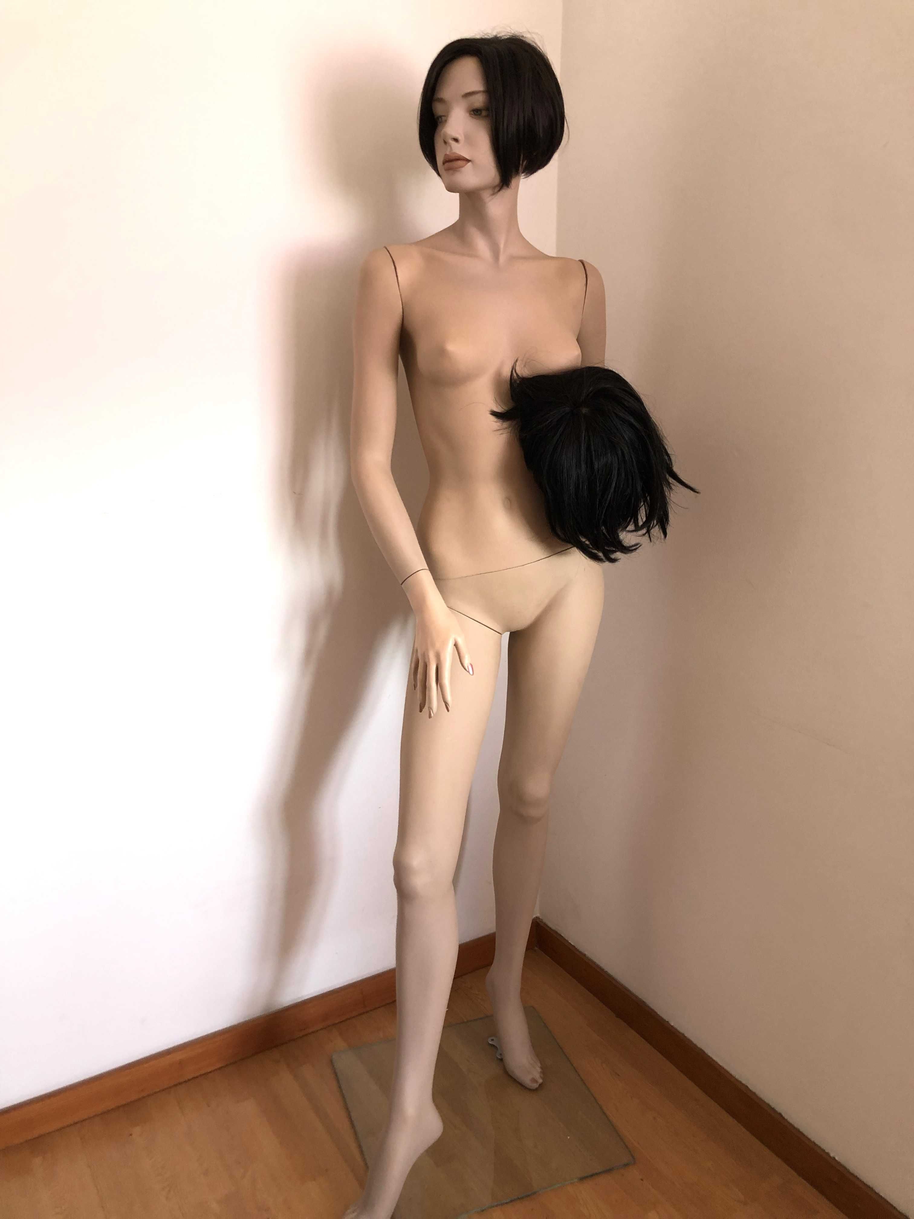 Manequim Profissional marca ADEL ROOTSTEIN Mulher Feminino Vintage 90s