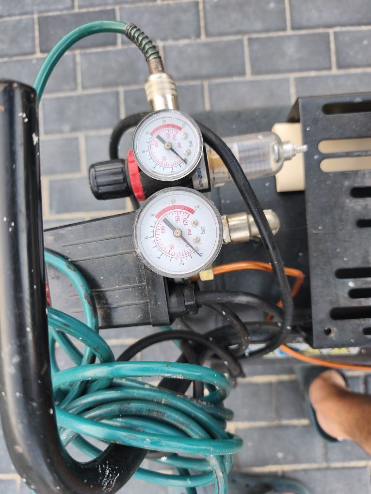 Sprężarka 3Tłokowa Rockworth 100l Kowal Moc 4km 10bar po dużymserwisie