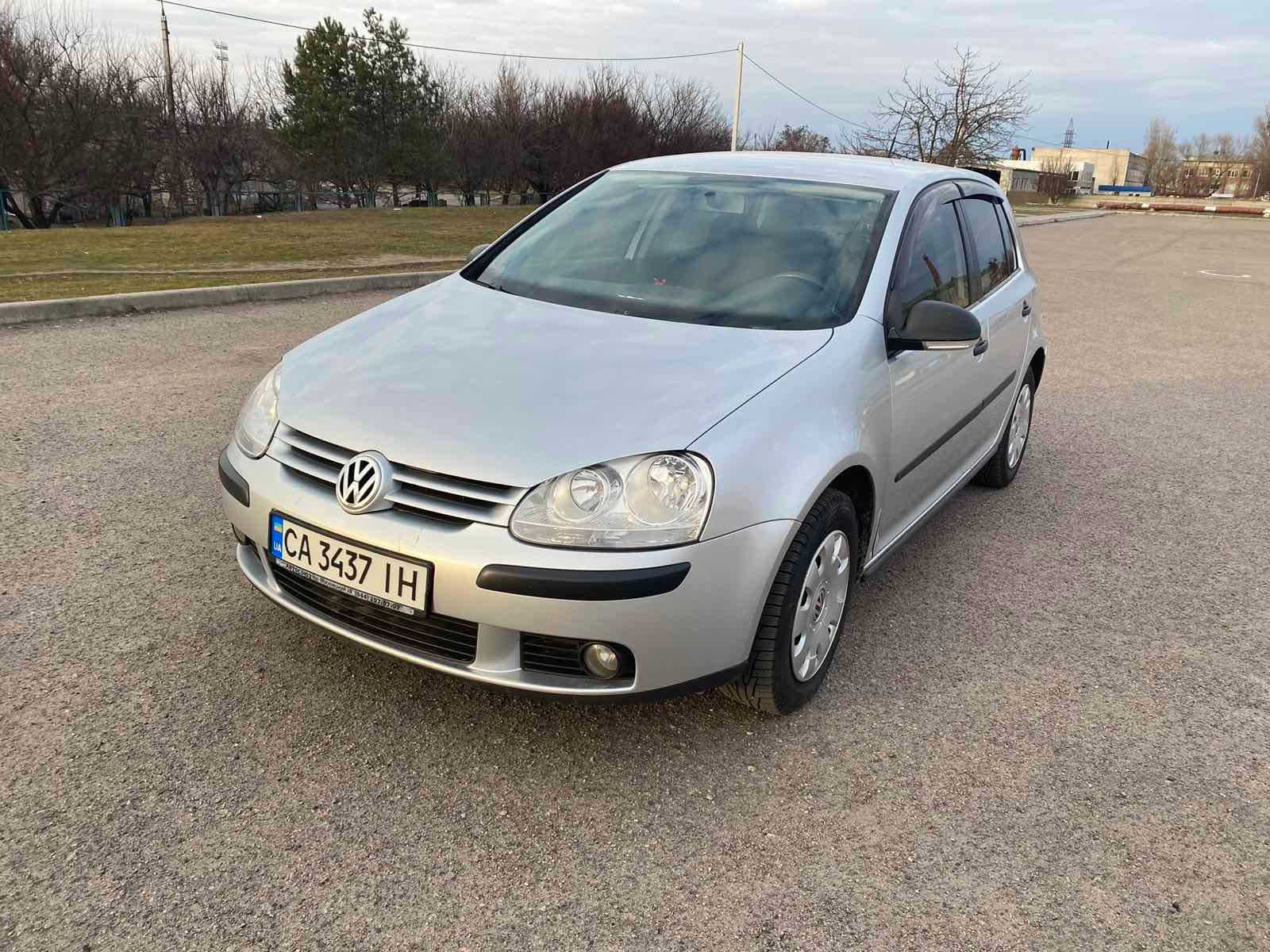 Автомобіль Wolkswagen Golf 5