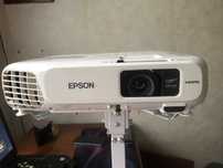 Проектор epson eb -x 24 майже не використовувався