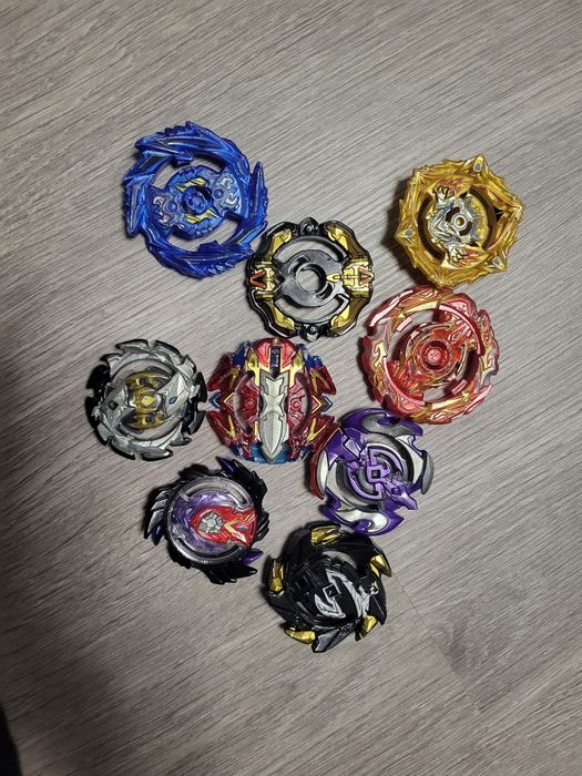 Бейблейд бум). Деталі до бейблейдів..