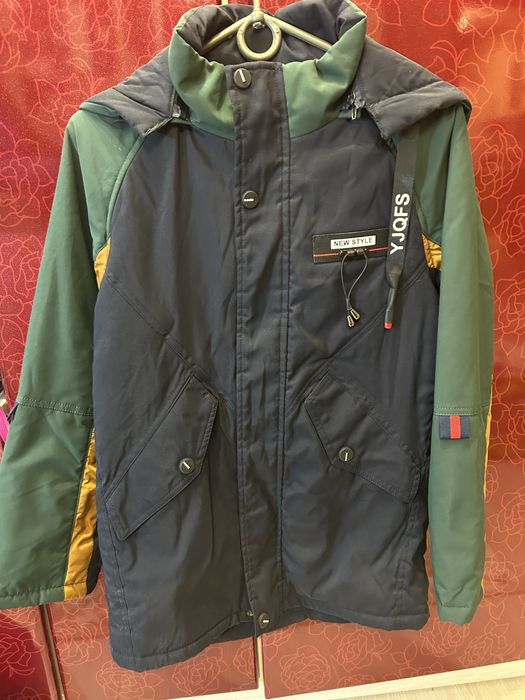 Курточка для хлопчика на зріст 146