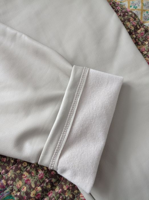 Жіночі штани з еко кожі