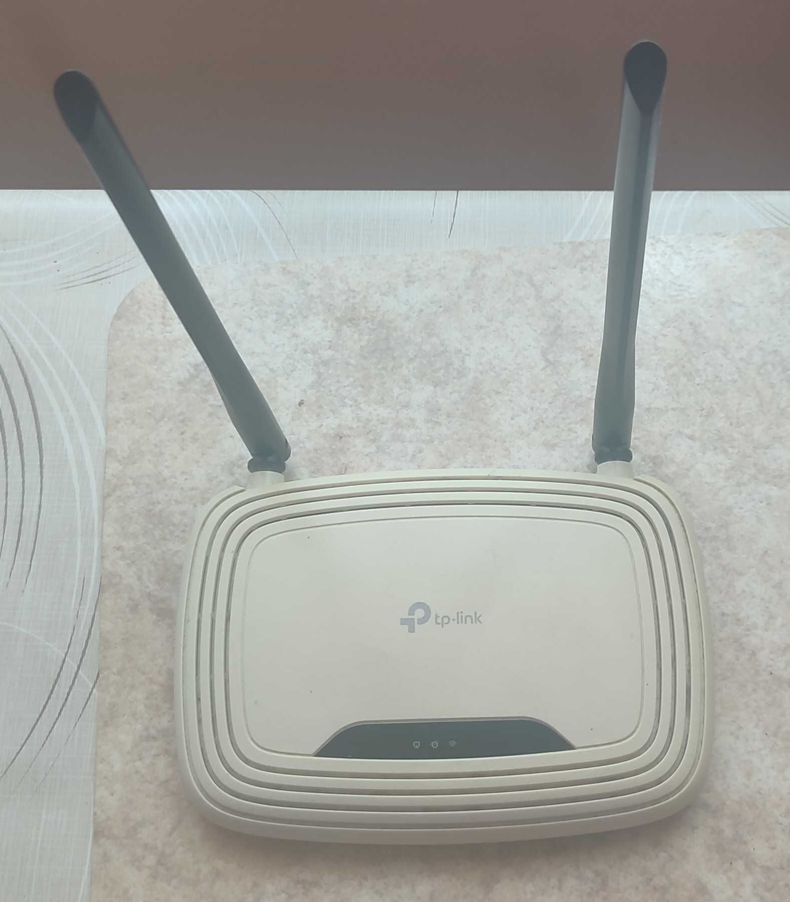 Bezprzewodowy router TP-LINK TL-WR841N