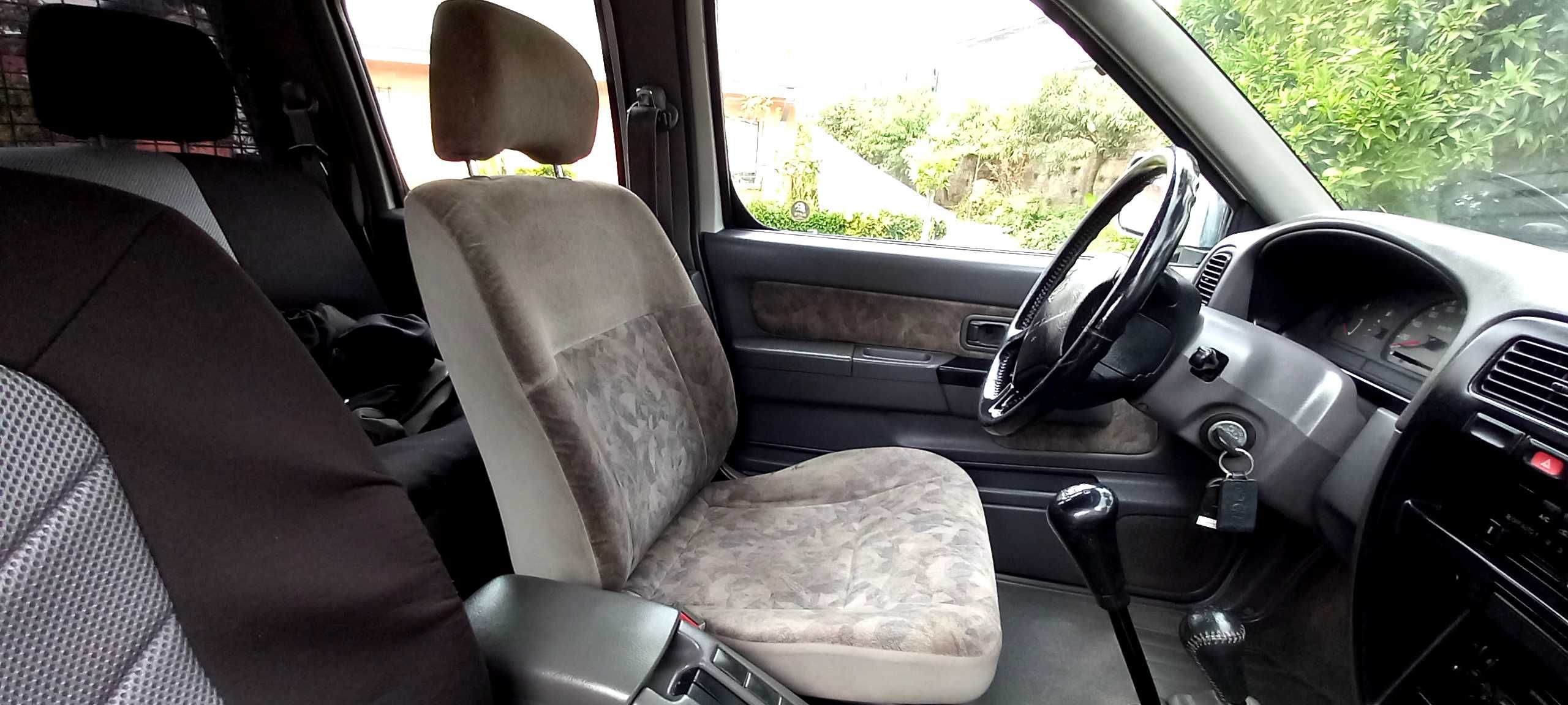 Nissan navara D22