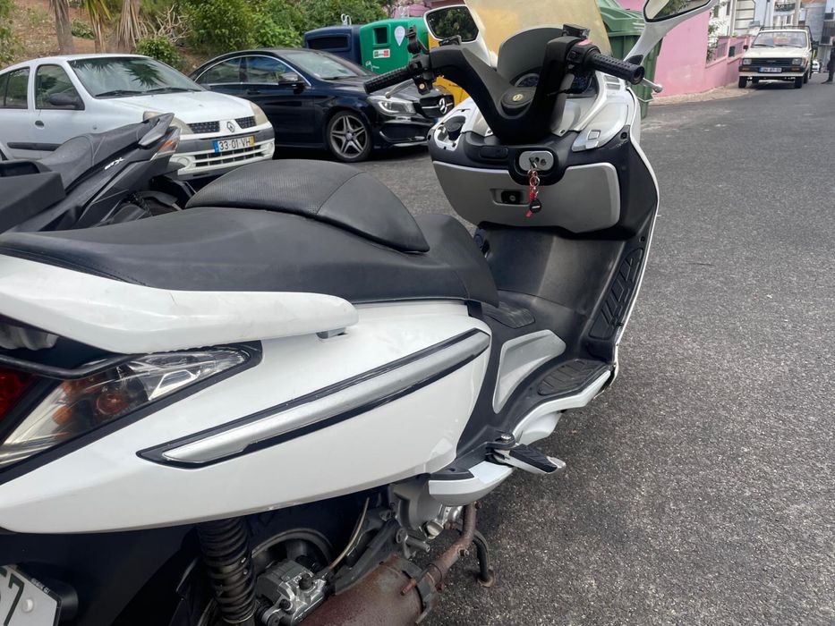SYM GTS 125 motor gripado