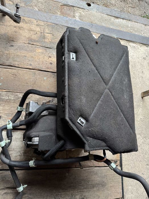 BMW X-1  U11  Електро Двигун