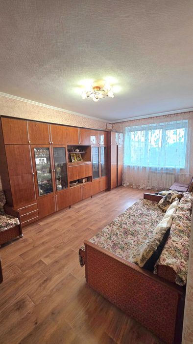 3-кім.з ремонтом по вул.Ювілейна