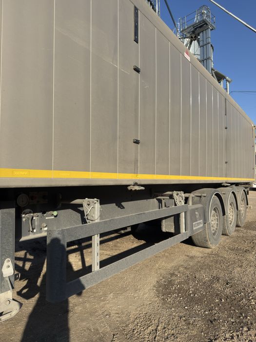 Naczepa kempf 50m3 + daf cf 460