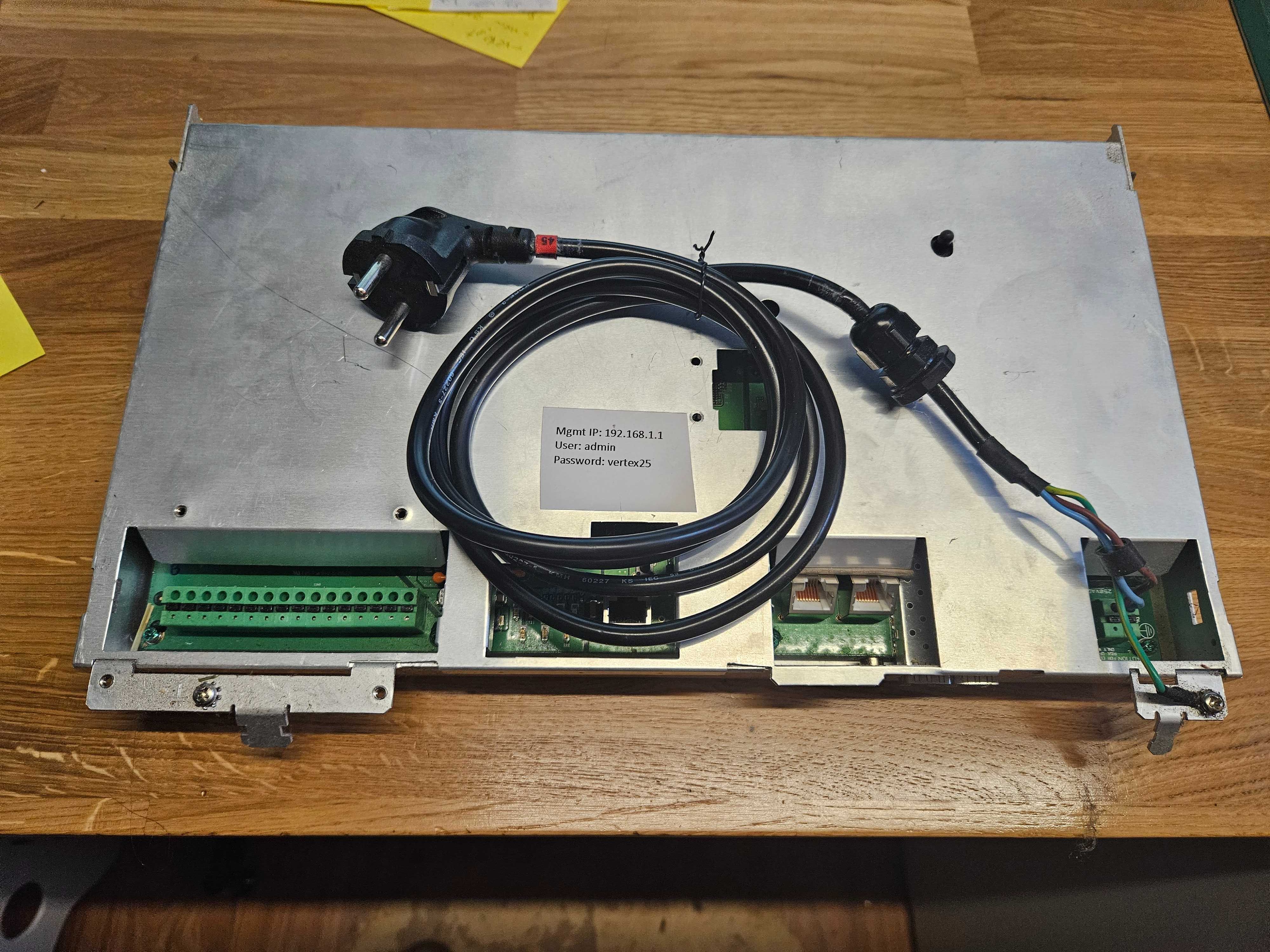 Mini IPDSLAM Surpass hiX 5608 VDSL ADSL XDSL