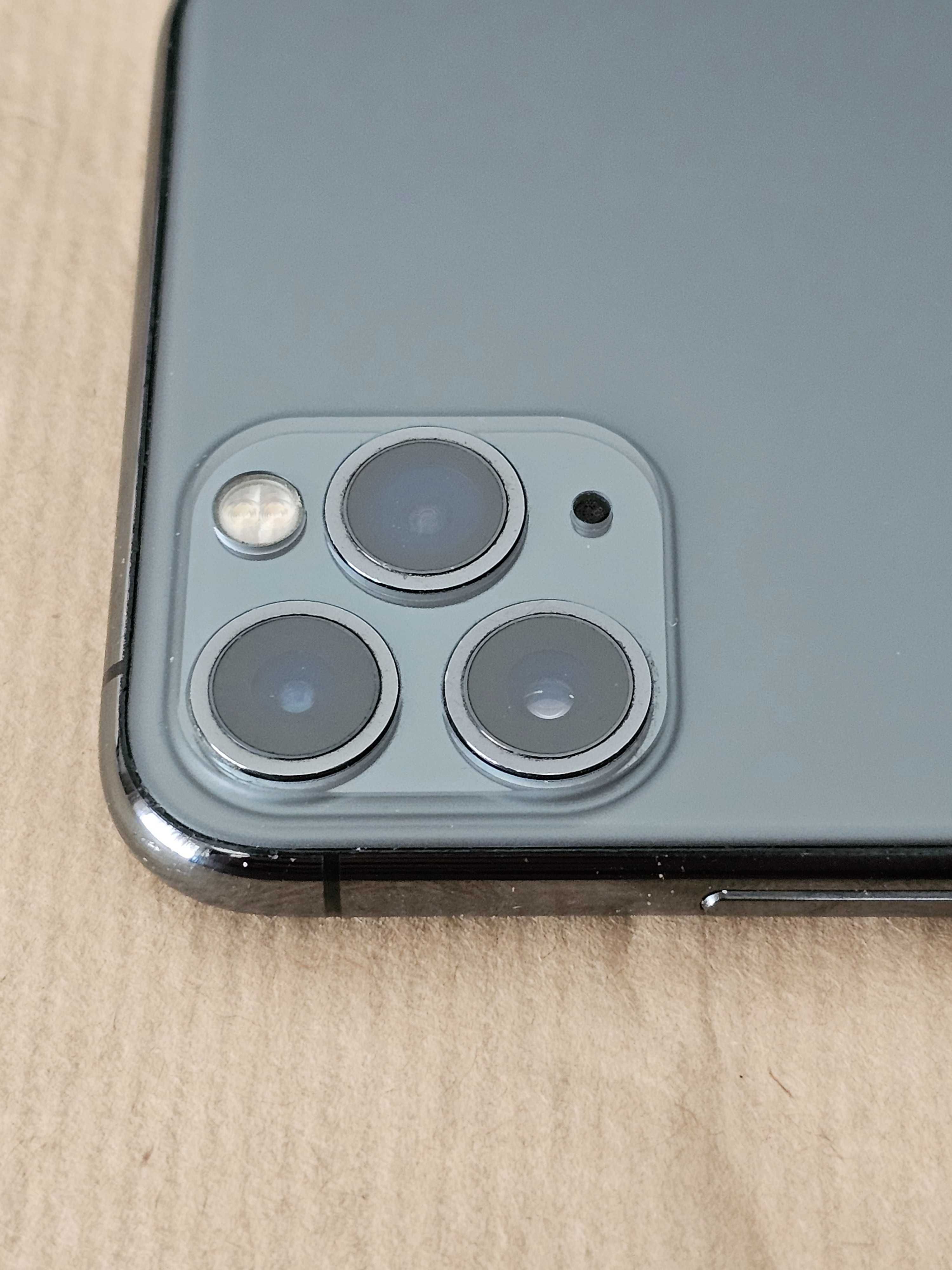 Iphone 11Pro Max 256Gb.  100% Bateria. Muito bom.