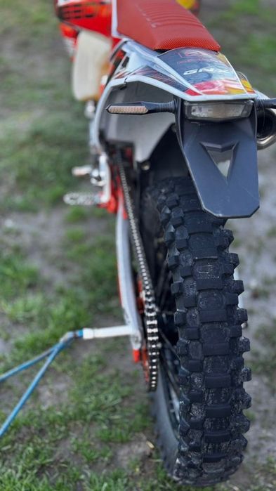 Мотоцикл Gnx300 2025 рік