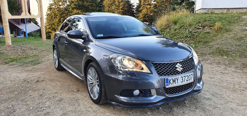 Suzuki Kizashi 2.4 CVT 4x4 + LPG