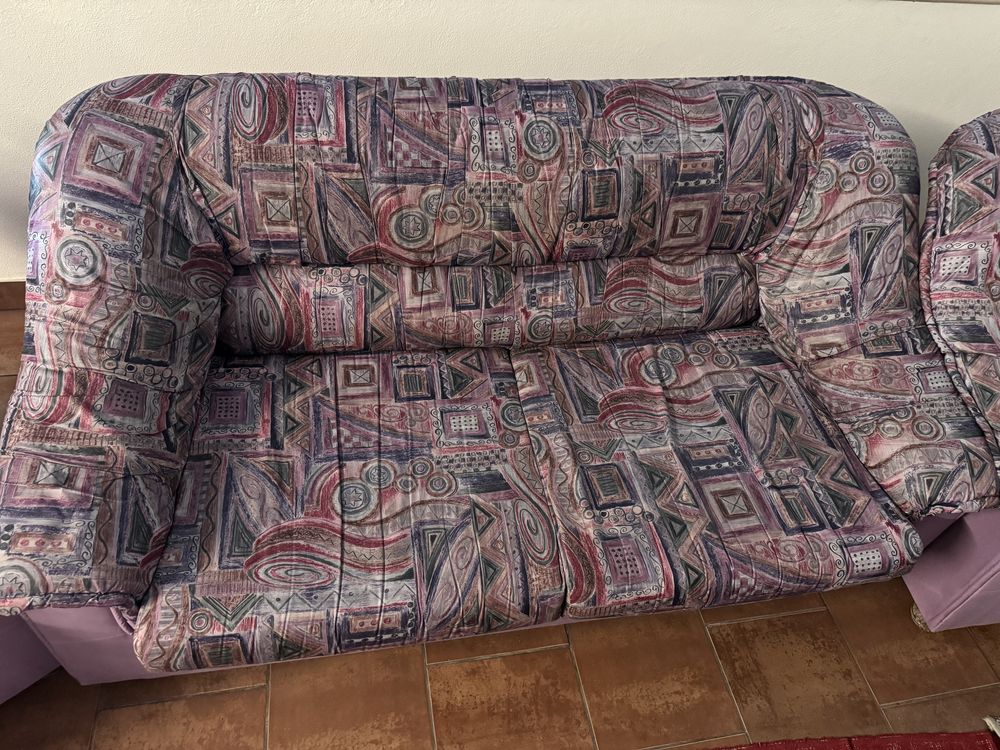 Vendo sofa cama e poltrona