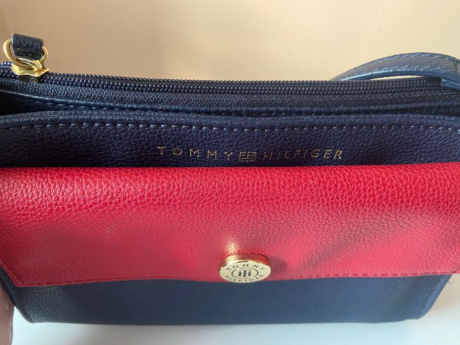 Torebka listonoszka oryginalna Tommy Hilfiger CENA DO KOŃCA WEEKENDU!