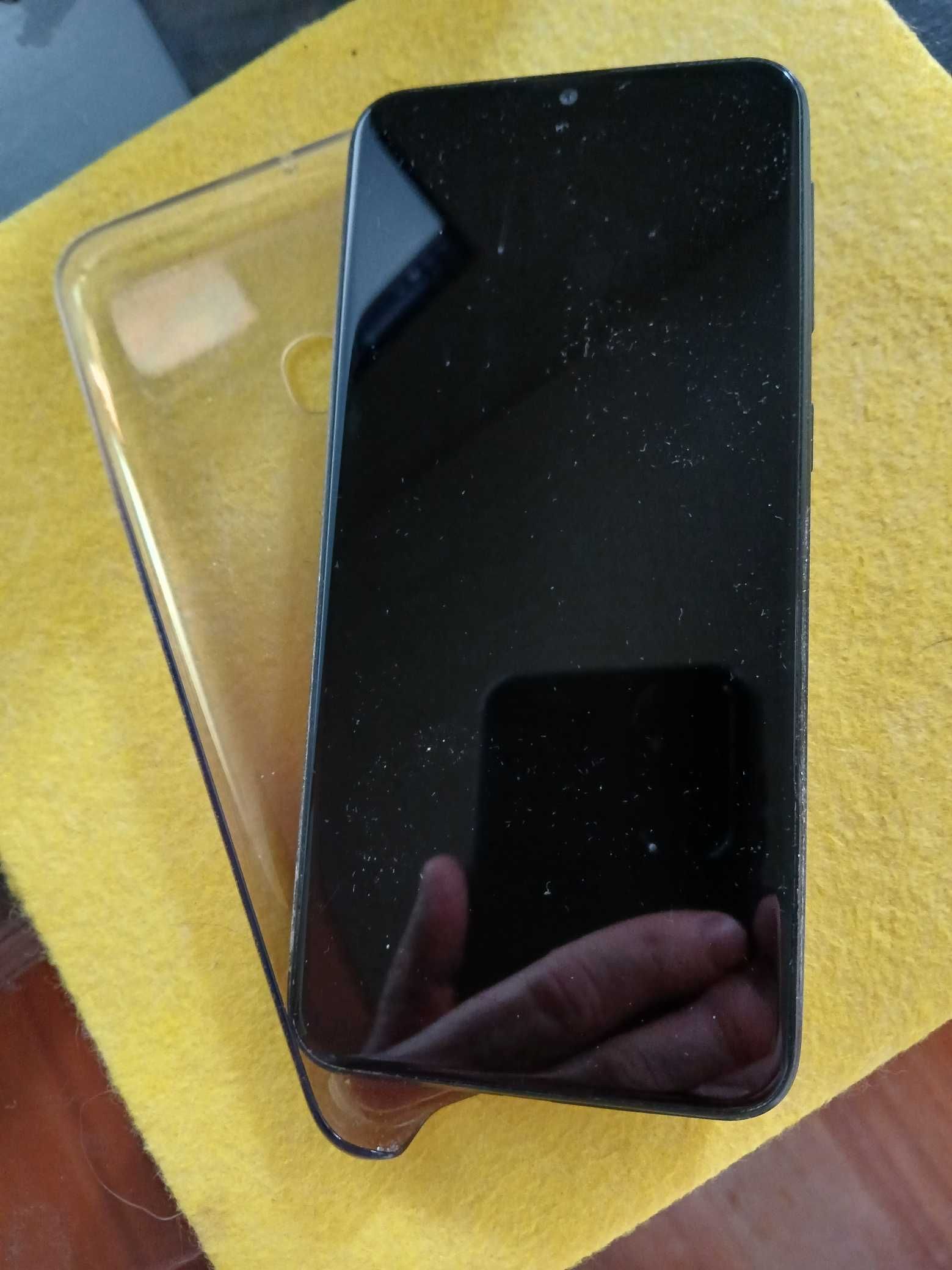 Samsung A20e Condição excelente
Telefone e câmara muito bons