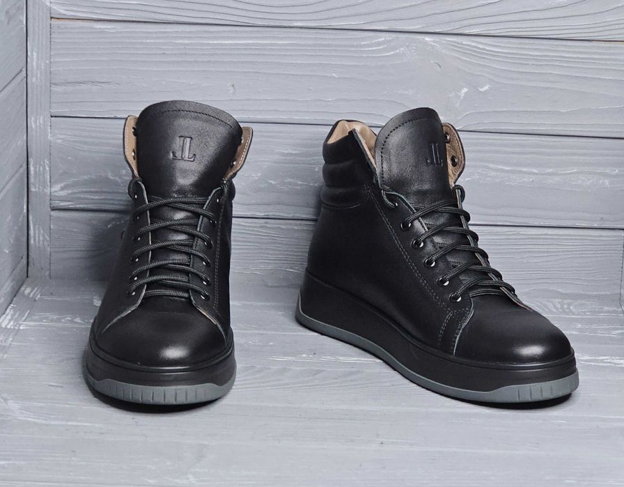 Кожаные мужские зимние черные кеды / ботинки на меху ТМ Level!!!