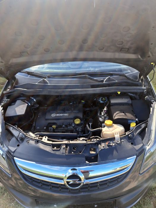 Opel corsa D lift 2014r