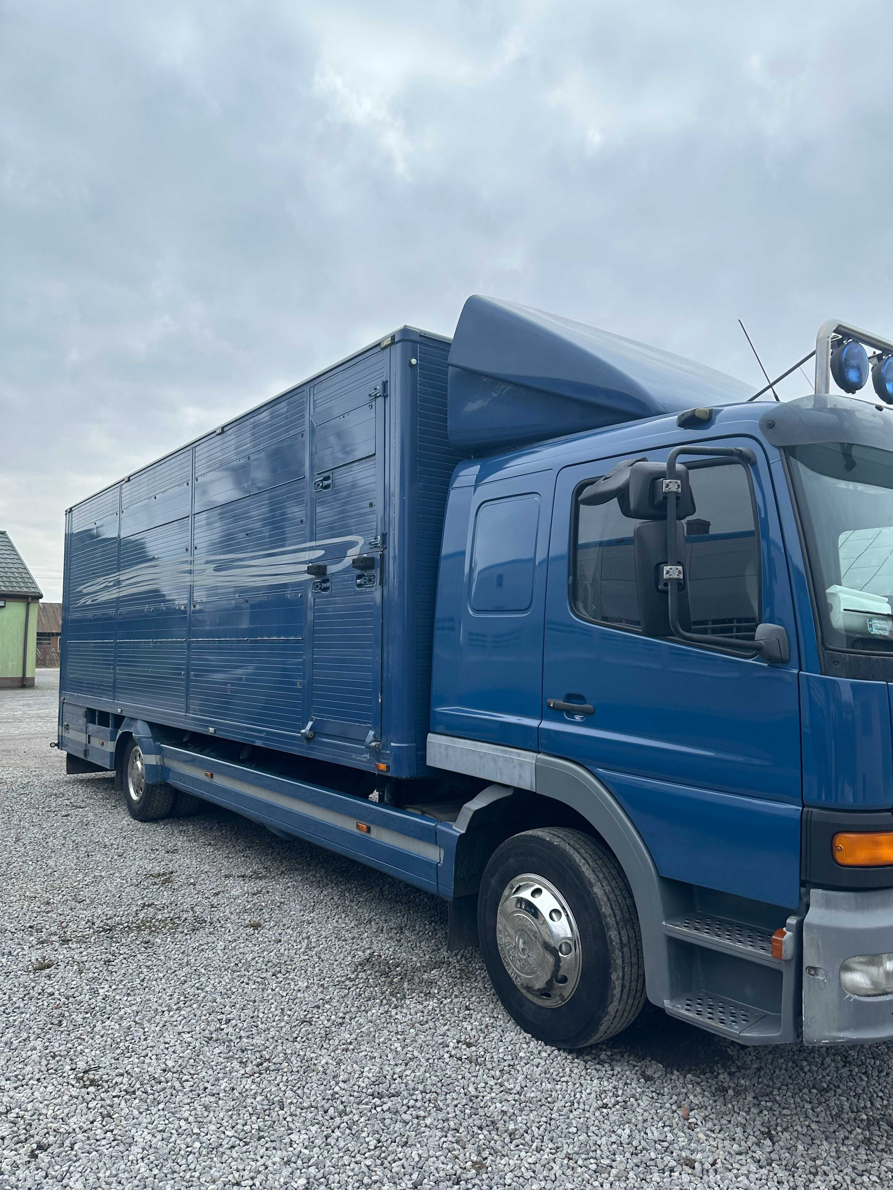 Mercedes ATEGO 1224 zabudowa PLAVAC do żywca/do przewozu zwierząt