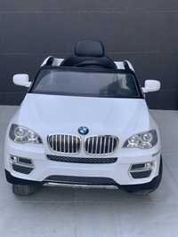 Carro eléctrico infantil BMW X6 12v, 4x2 com comando à distância