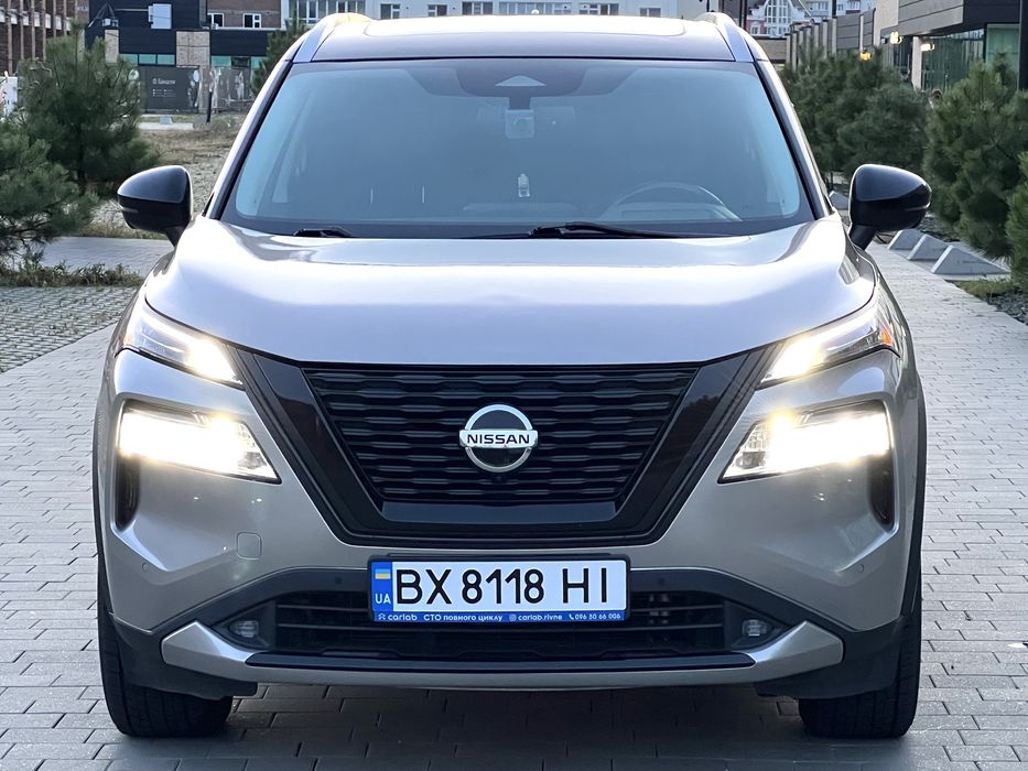 Nissan Rogue 2021 рік Platinum. III покоління, 2,5 Xtronic AWD
