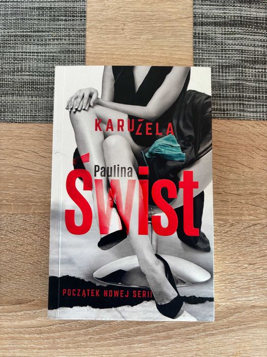 Paulina Świst Karuzela