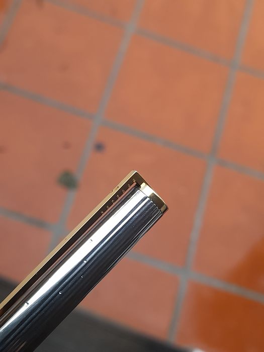 Caneta tinteiro S. T. Dupont