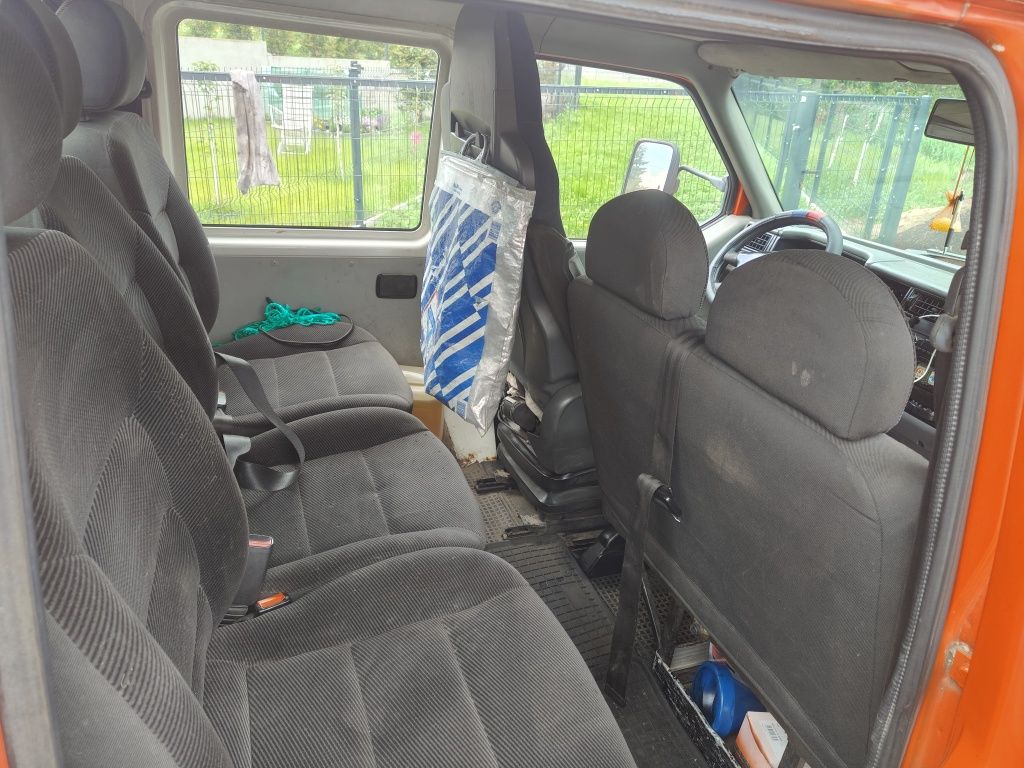 VW t 4 doka 6 osobowy