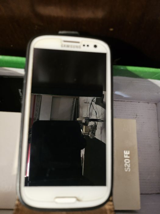 Samsung S 20 + dodatki