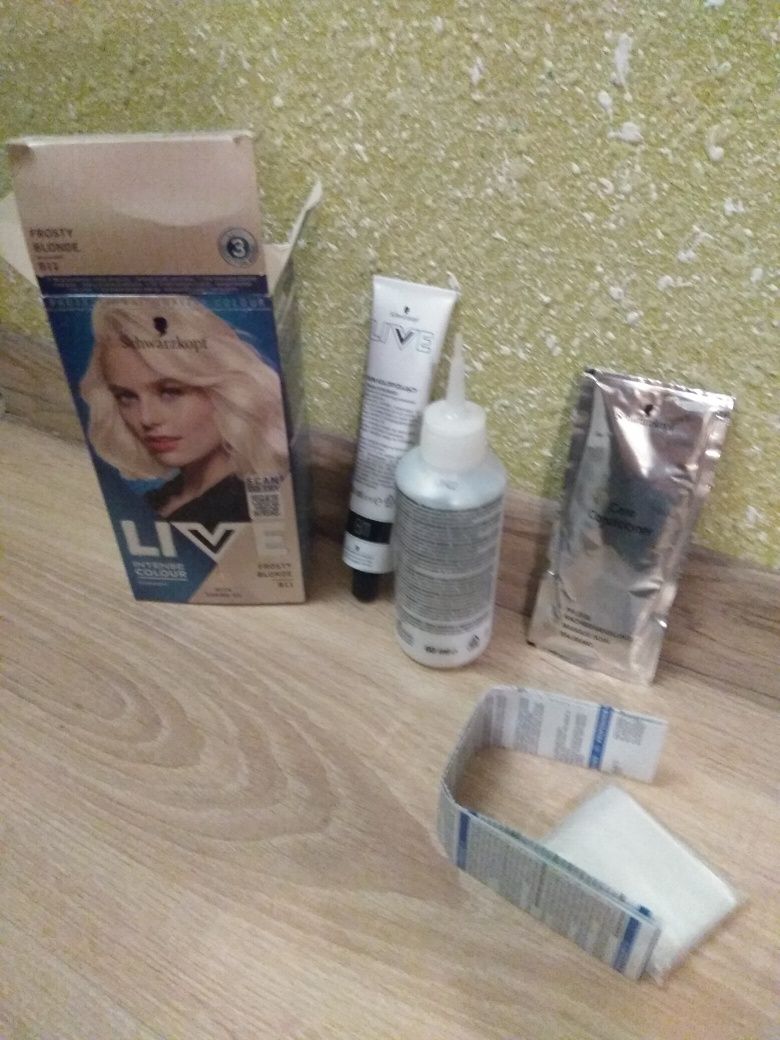Zestaw Schwarzkopf Live Frosty Blond, maska Pearl