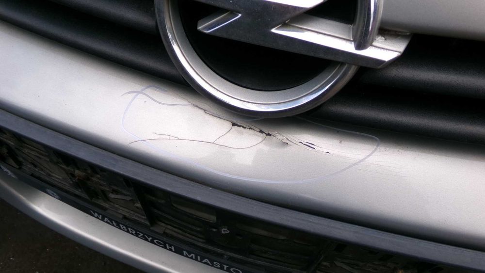 Sie5 Zderzak przedni opel astra H z167 spryskiwacze wysyłka części