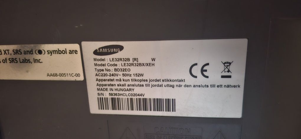 Tv 32" z podstawą Samsung