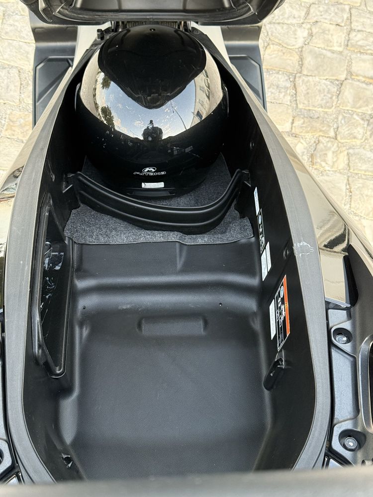 Honda Forza 300cc Abs